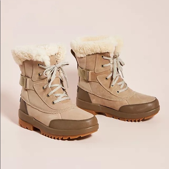 Sorel Shoes - Sorel Tivoli IV Weather Boots, Size 6.5